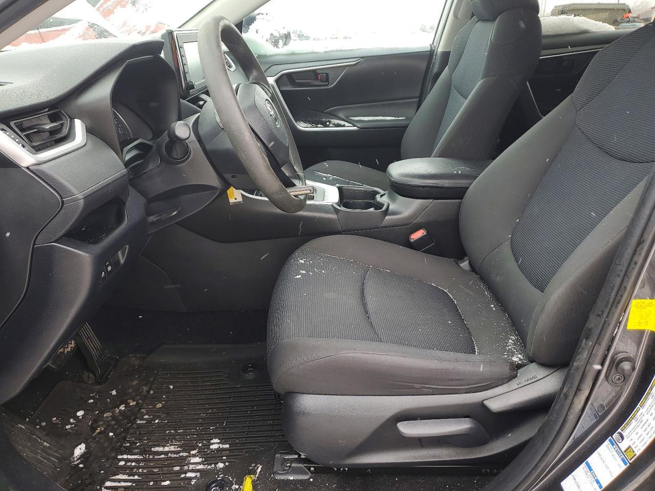 2020 Toyota Rav4 Le - Фото 7