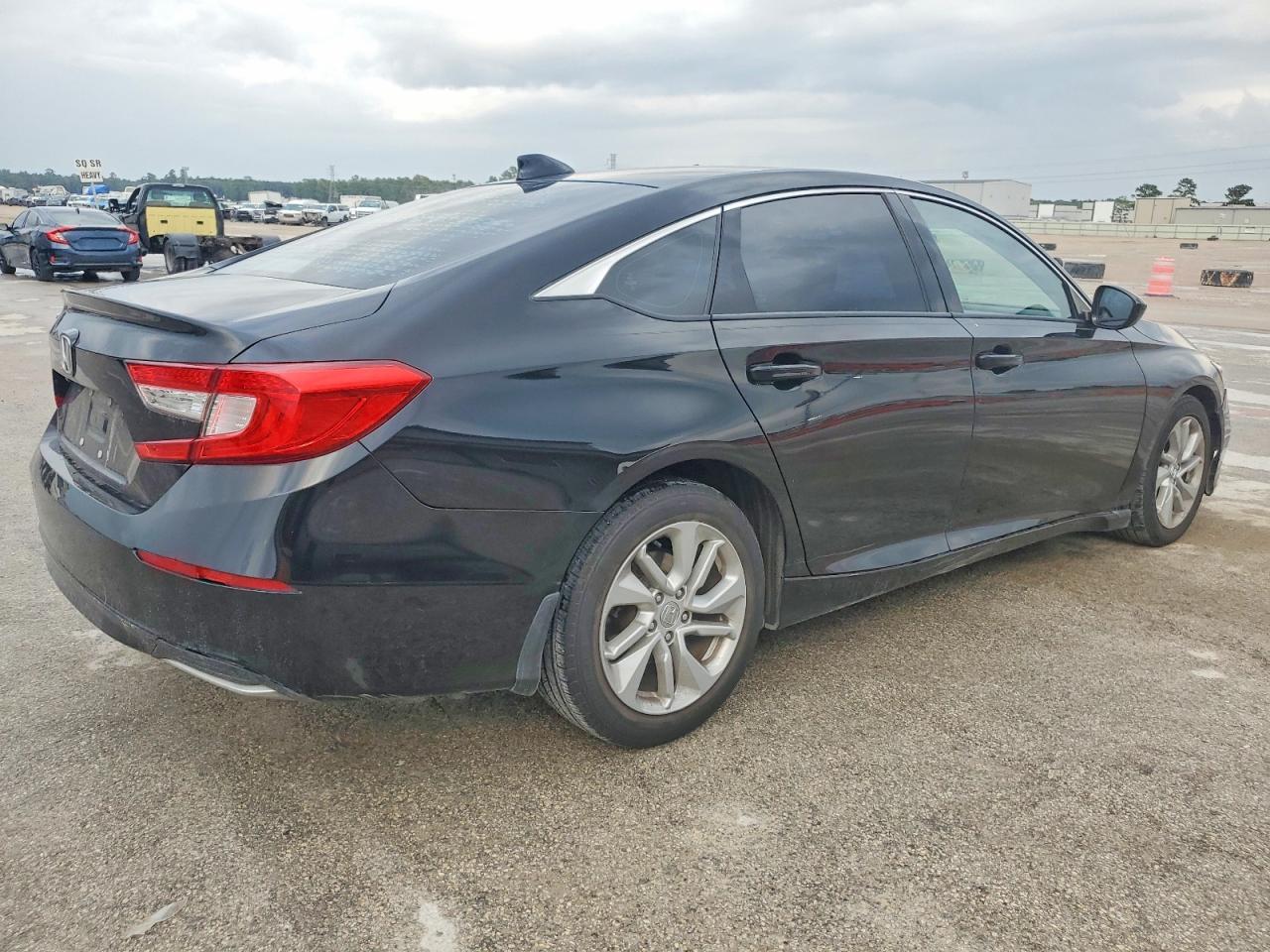 2019 Honda Accord Lx - Image 3