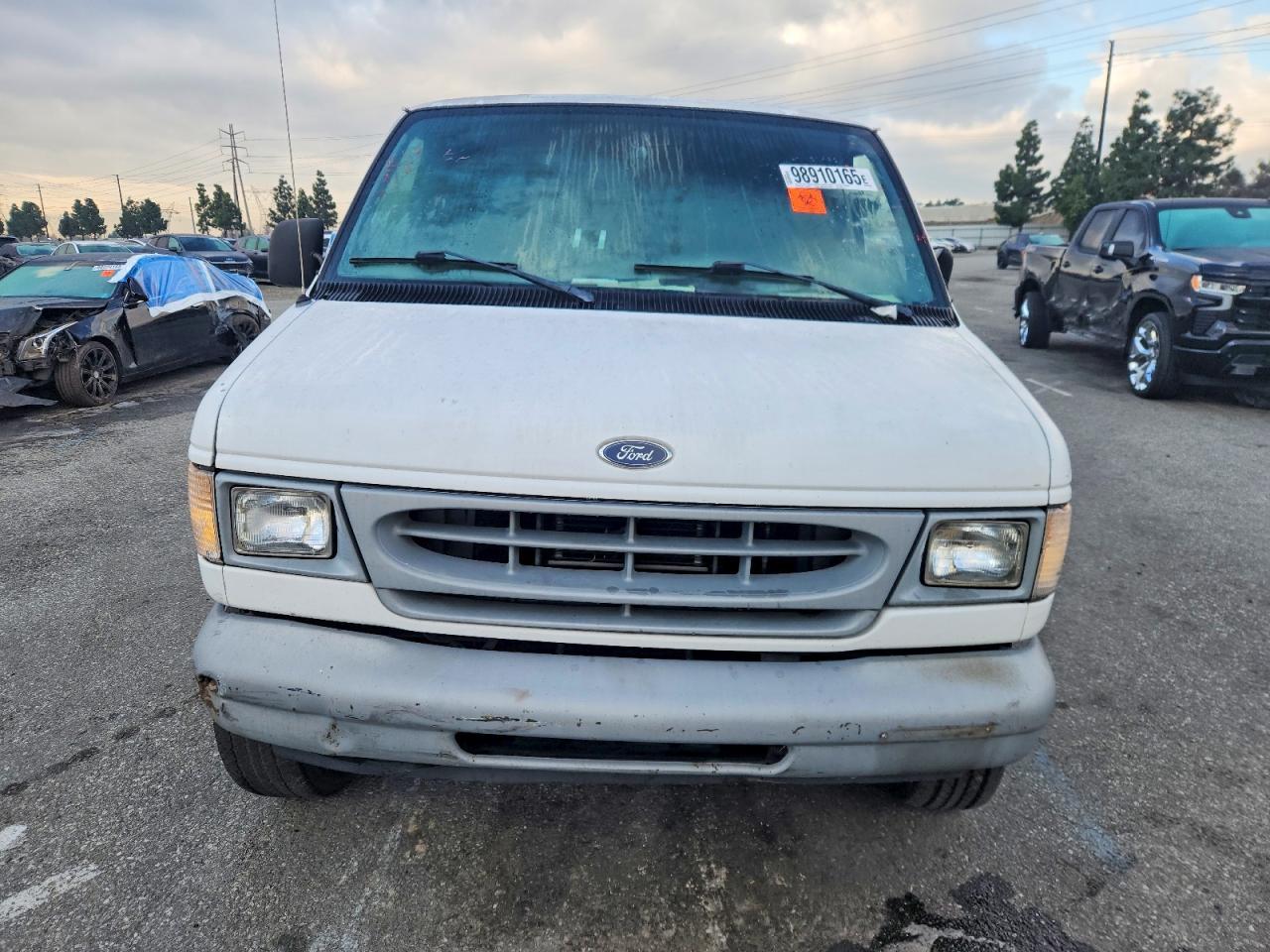 1998 Ford Econoline E250 Van - Image 5