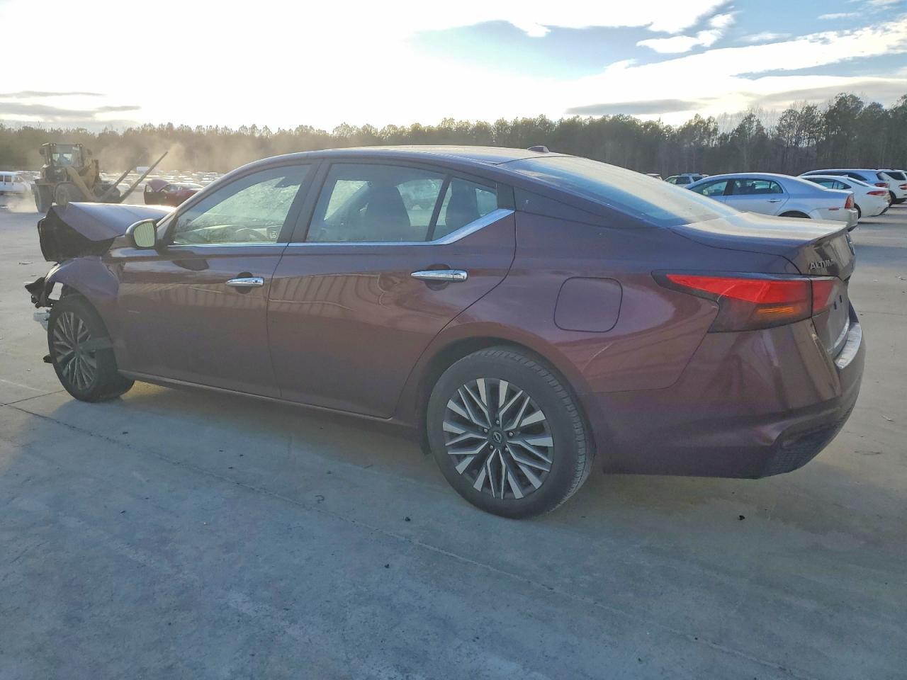 2023 Nissan Altima Sv - Фото 2