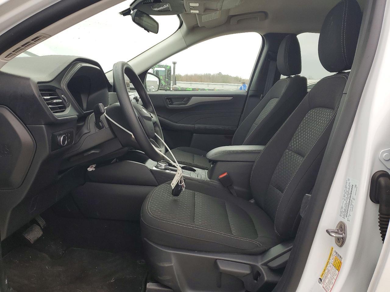 2025 Ford Escape Active - Image 7