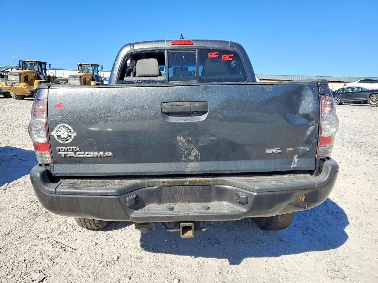 2015 Toyota Tacoma Double Cab - Фото 6