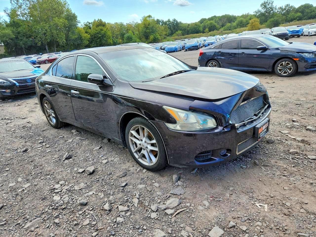 2011 Nissan Maxima S - Image 4