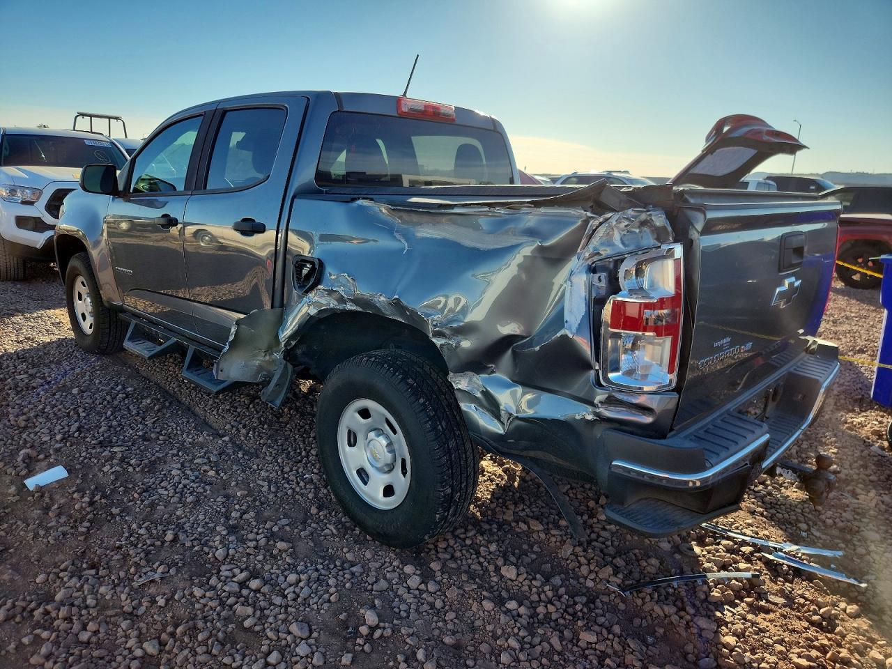2019 Chevrolet Colorado - Фото 2