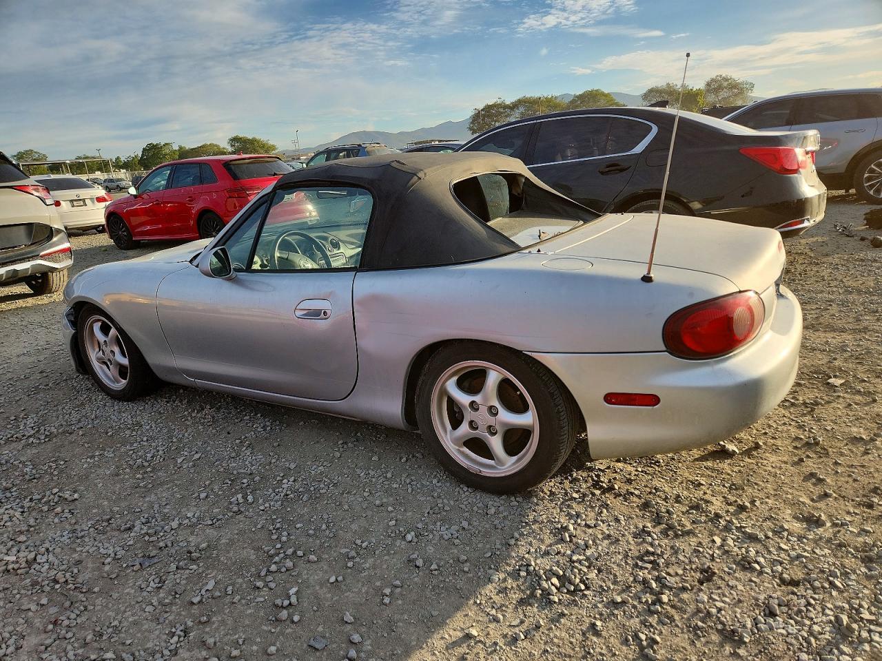 2001 Mazda Mx-5 Miata Base - Image 2