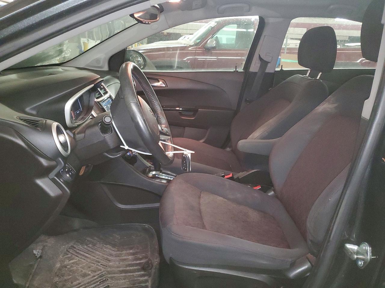 2019 Chevrolet Sonic Lt - Image 7