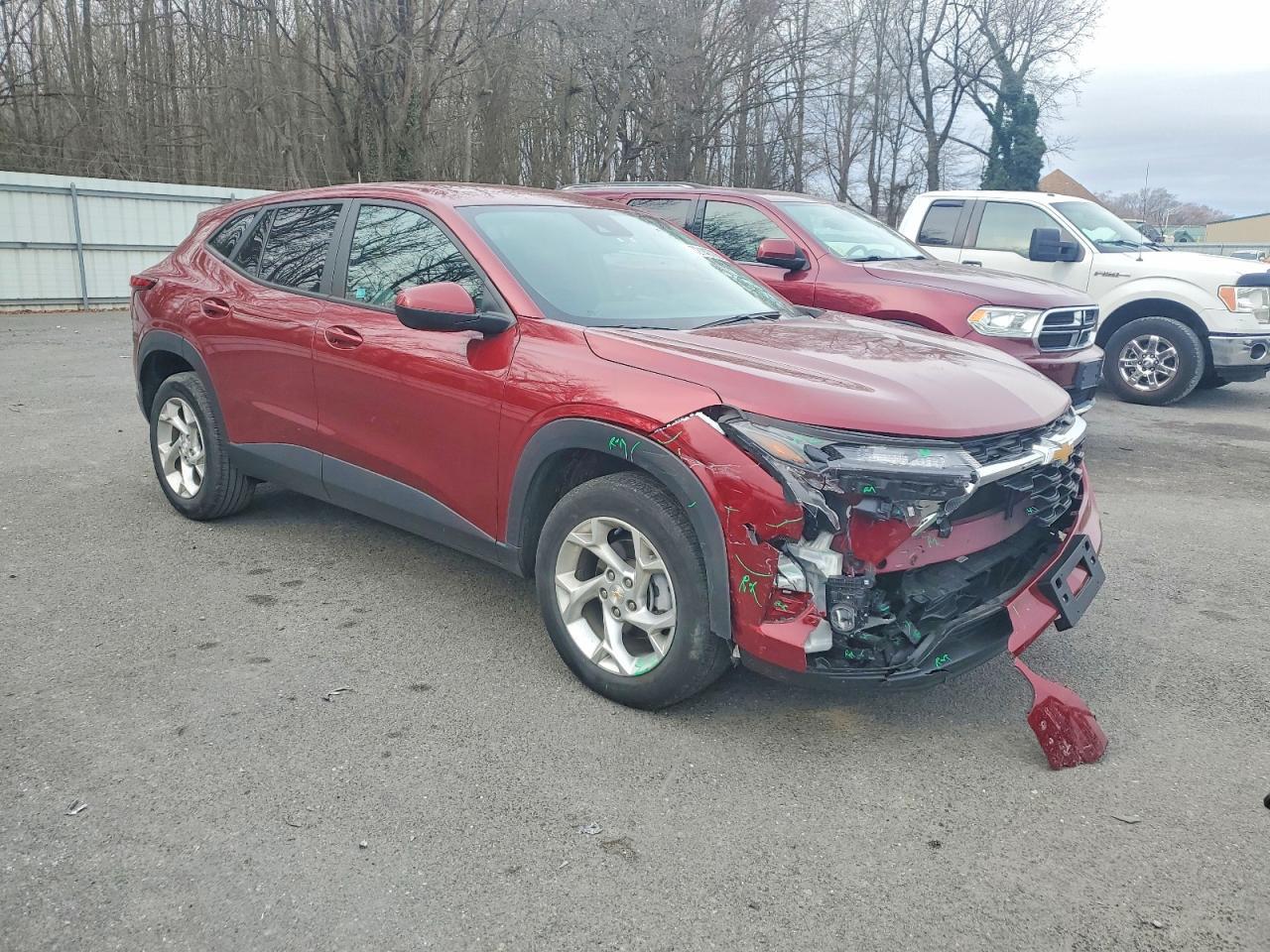2024 Chevrolet Trax Ls - Image 4
