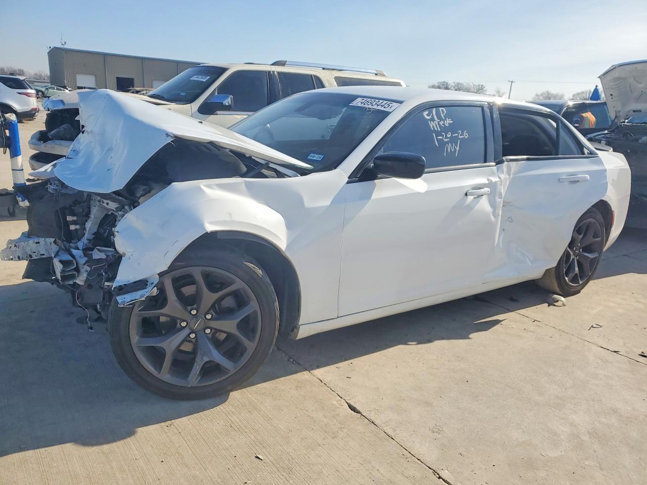 2020 Chrysler 300 Touring