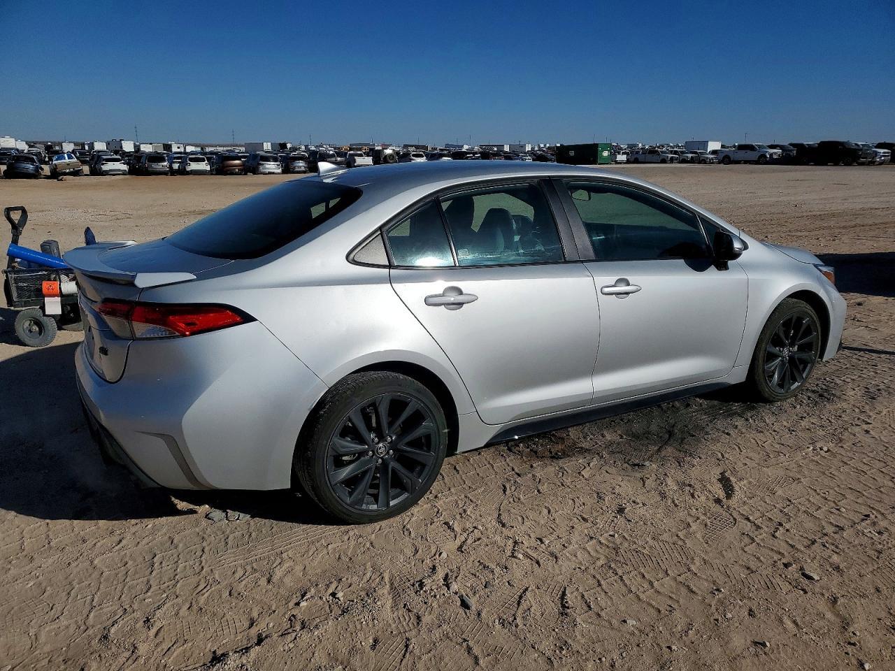 2024 Toyota Corolla Se - Image 3