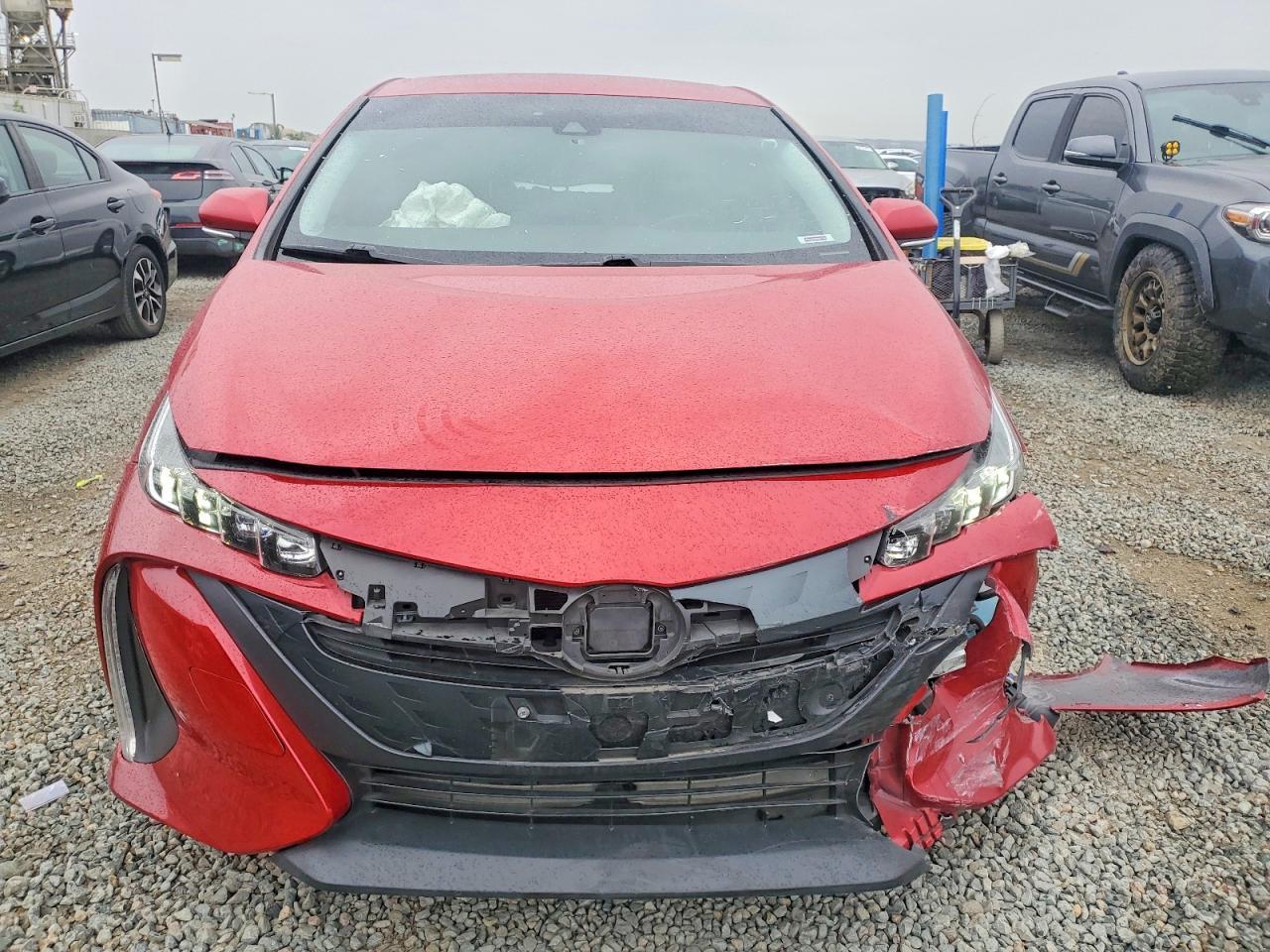 2021 Toyota Prius Prime Le - Фото 5