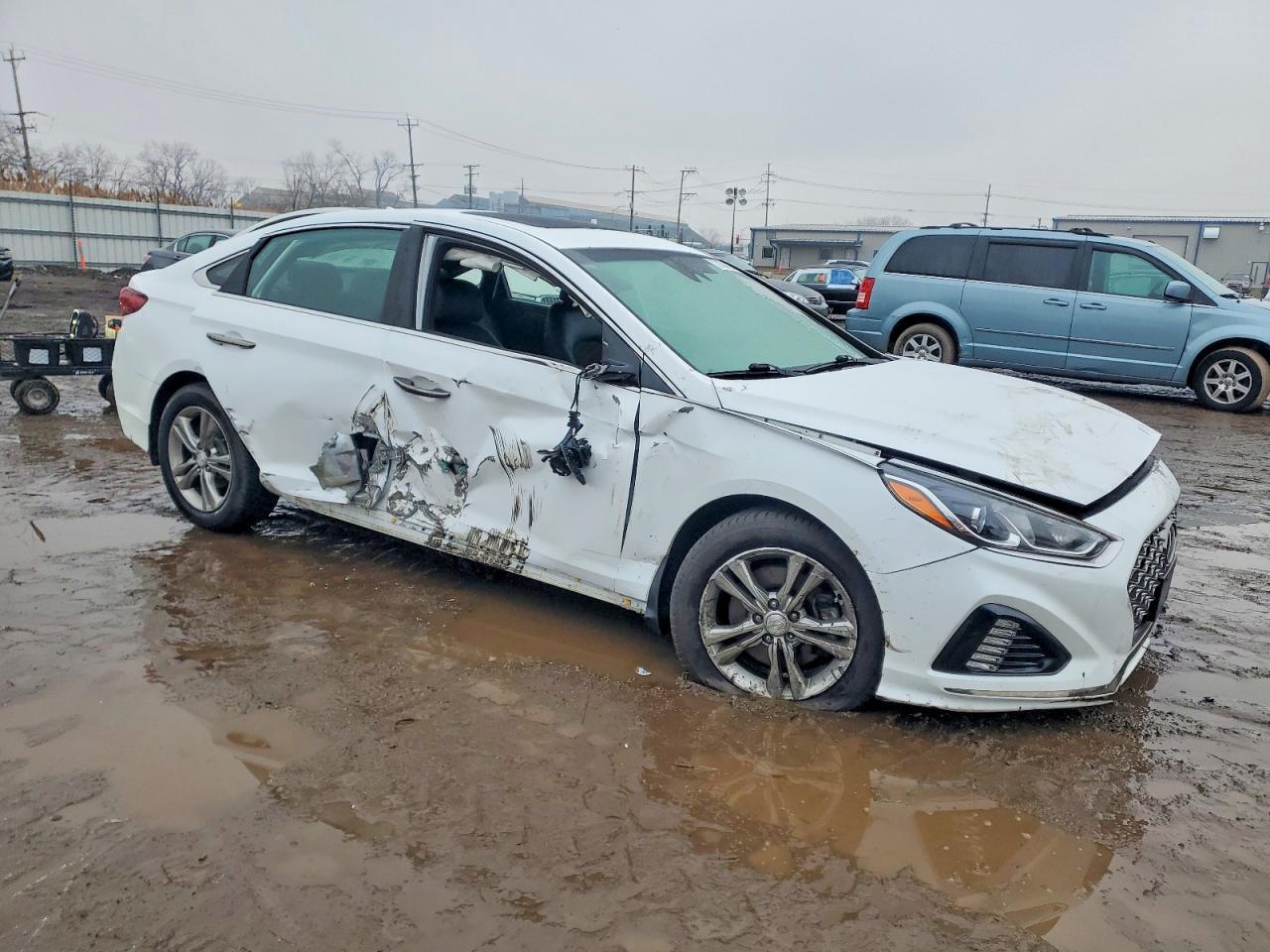 2019 Hyundai Sonata - Image 4