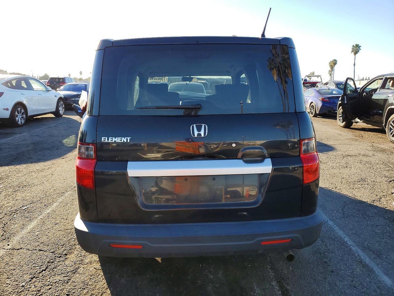 2011 Honda Element Lx - Image 6