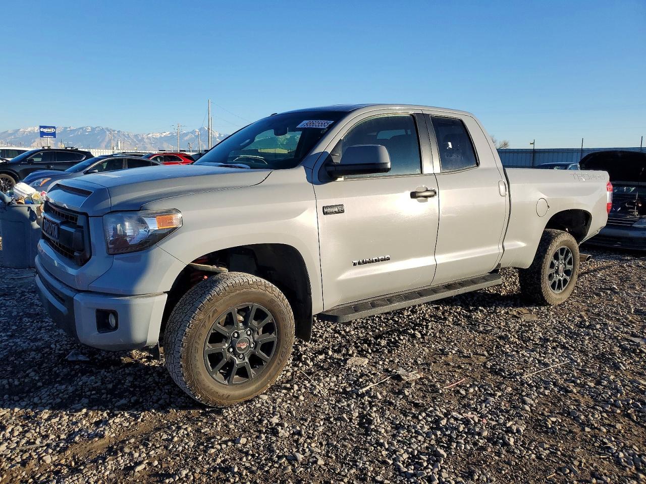 2017 Toyota Tundra Double Cab Sr
