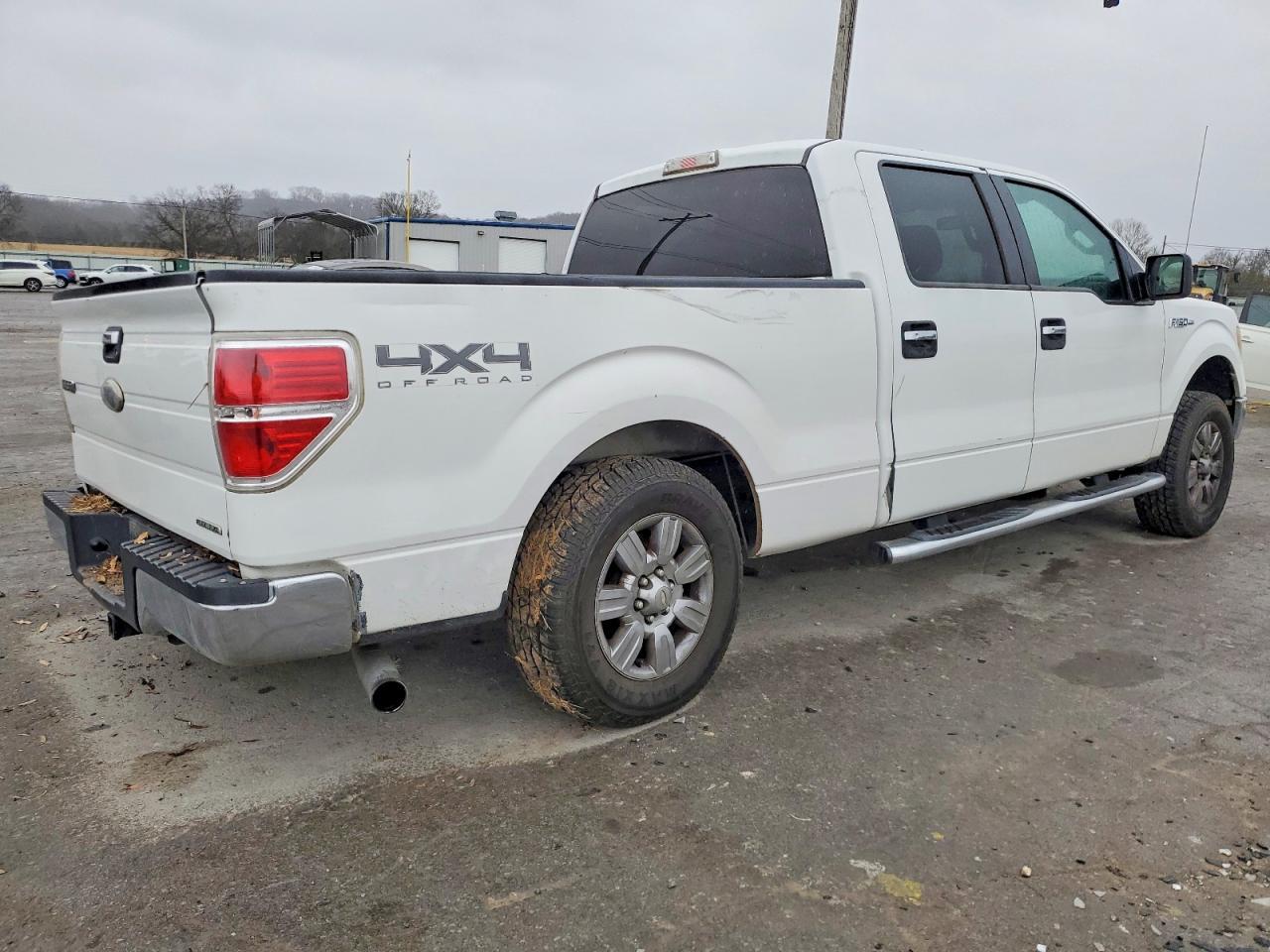 2011 Ford F150 Supercrew - Image 3