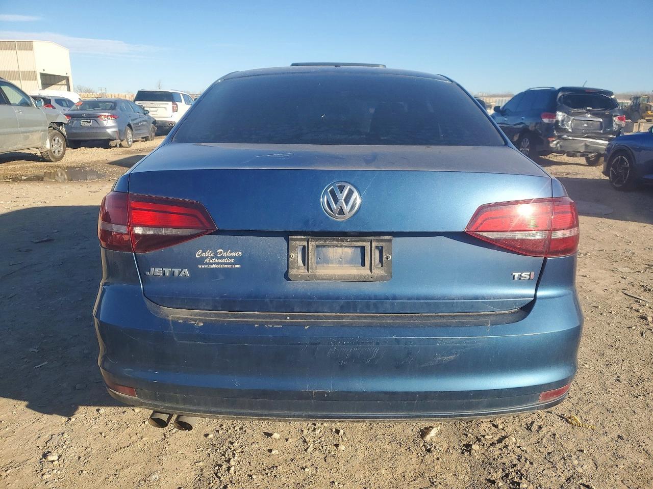 2017 Volkswagen Jetta S - Image 6