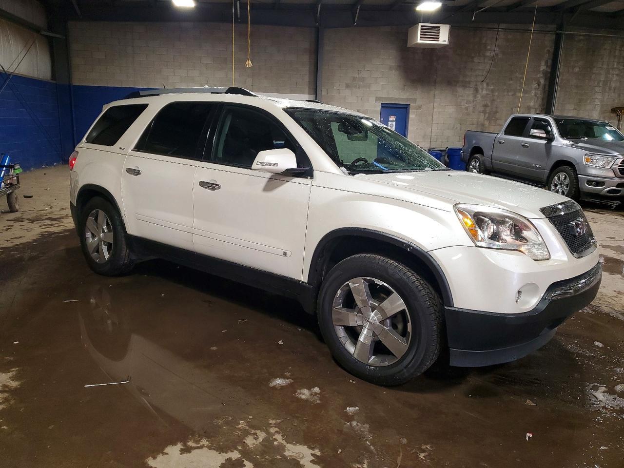 2010 GMC Acadia Slt-1 - Image 4