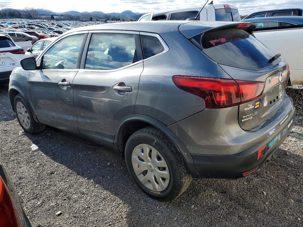 2018 Nissan Rogue - Фото 2