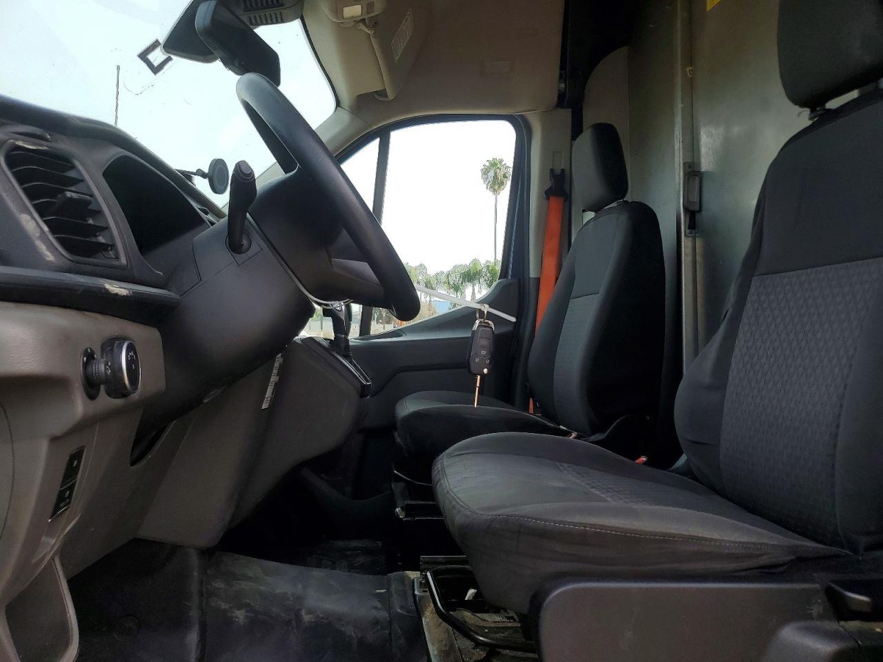 2021 Ford Transit T-250 Cargo ** R & D * Pri Fleet ** - Фото 7