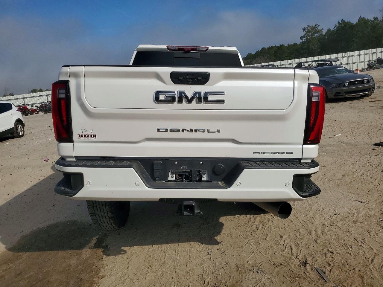 2024 GMC Sierra K2500 Denali Ultimate - Фото 6