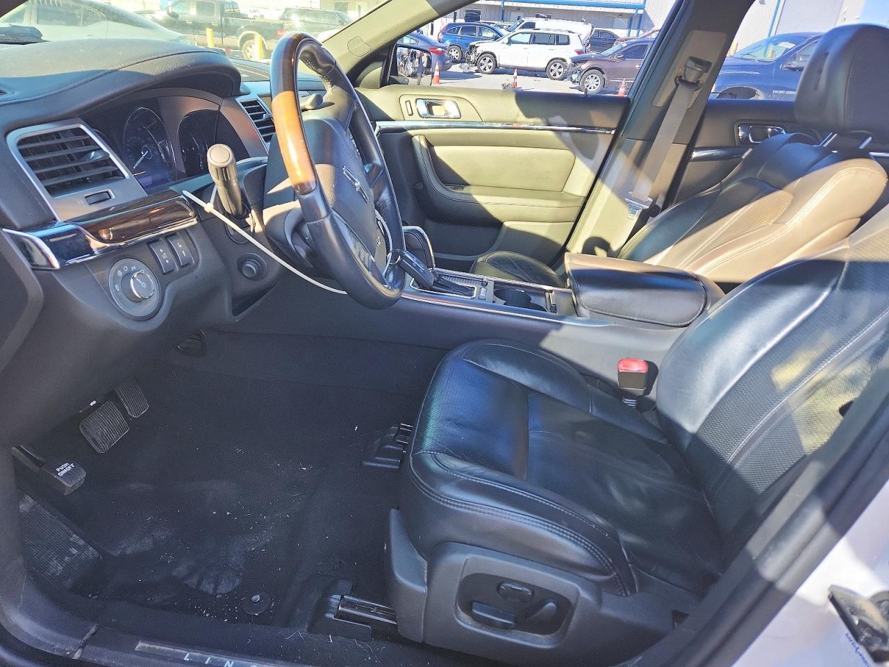 2011 Lincoln Mks - Фото 7