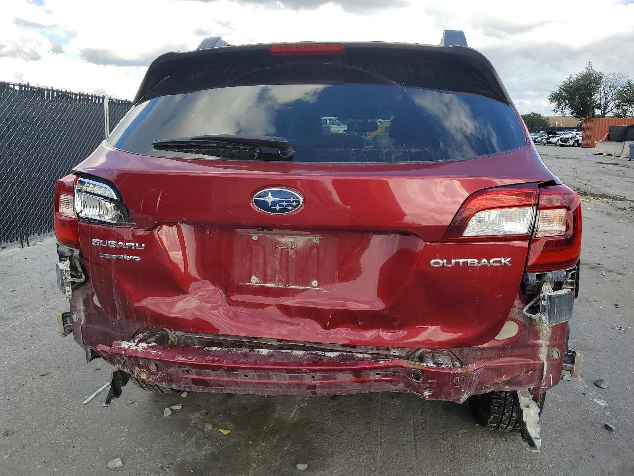 2015 Subaru Outback 2.5I Premium - Image 6