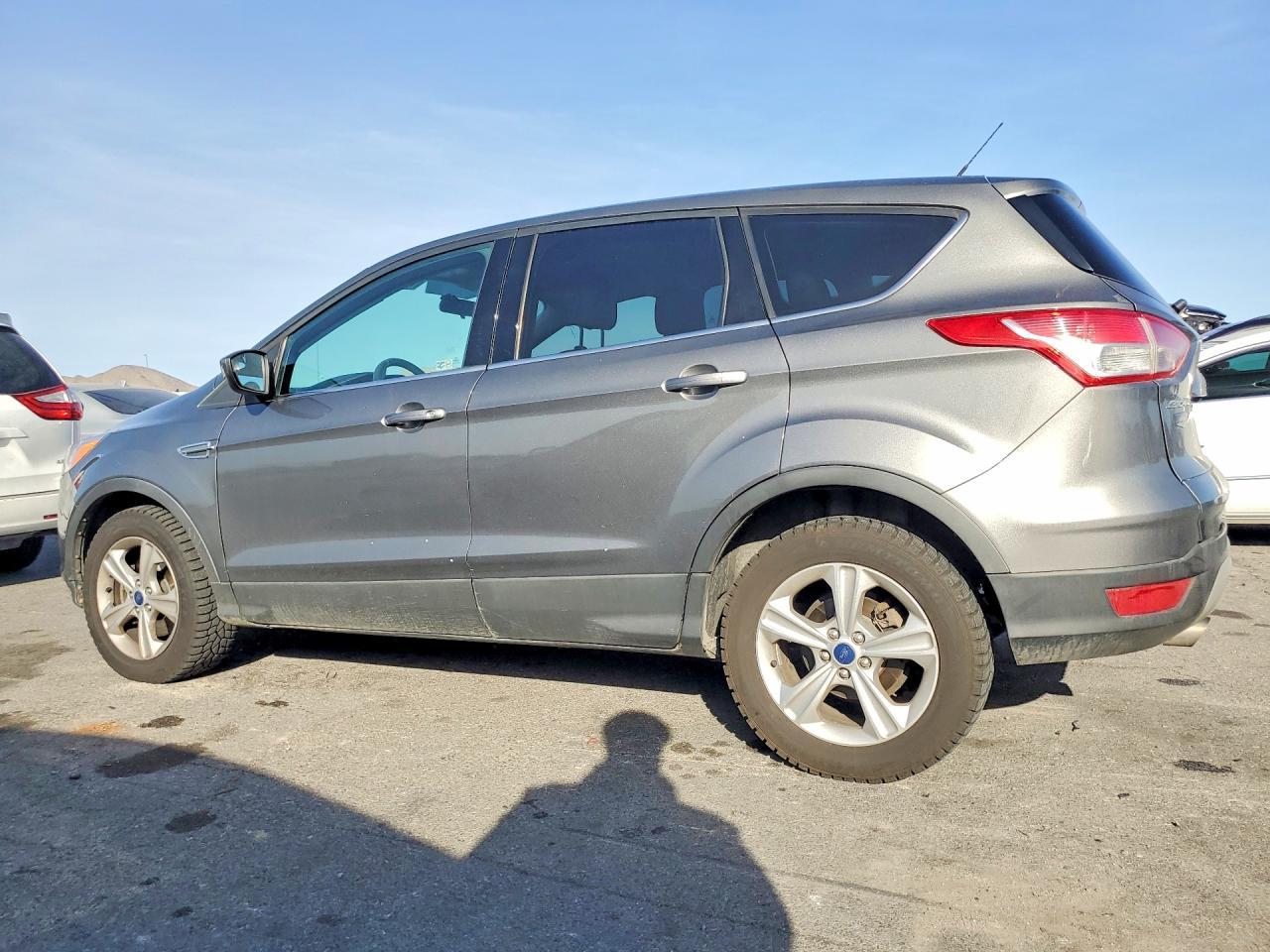 2014 Ford Escape Se - Image 2