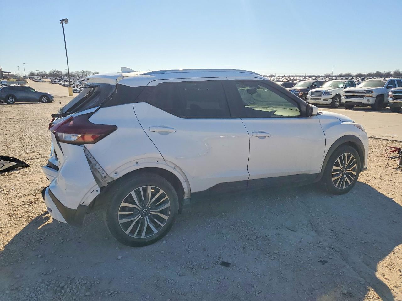 2021 Nissan Kicks Sv - Фото 3