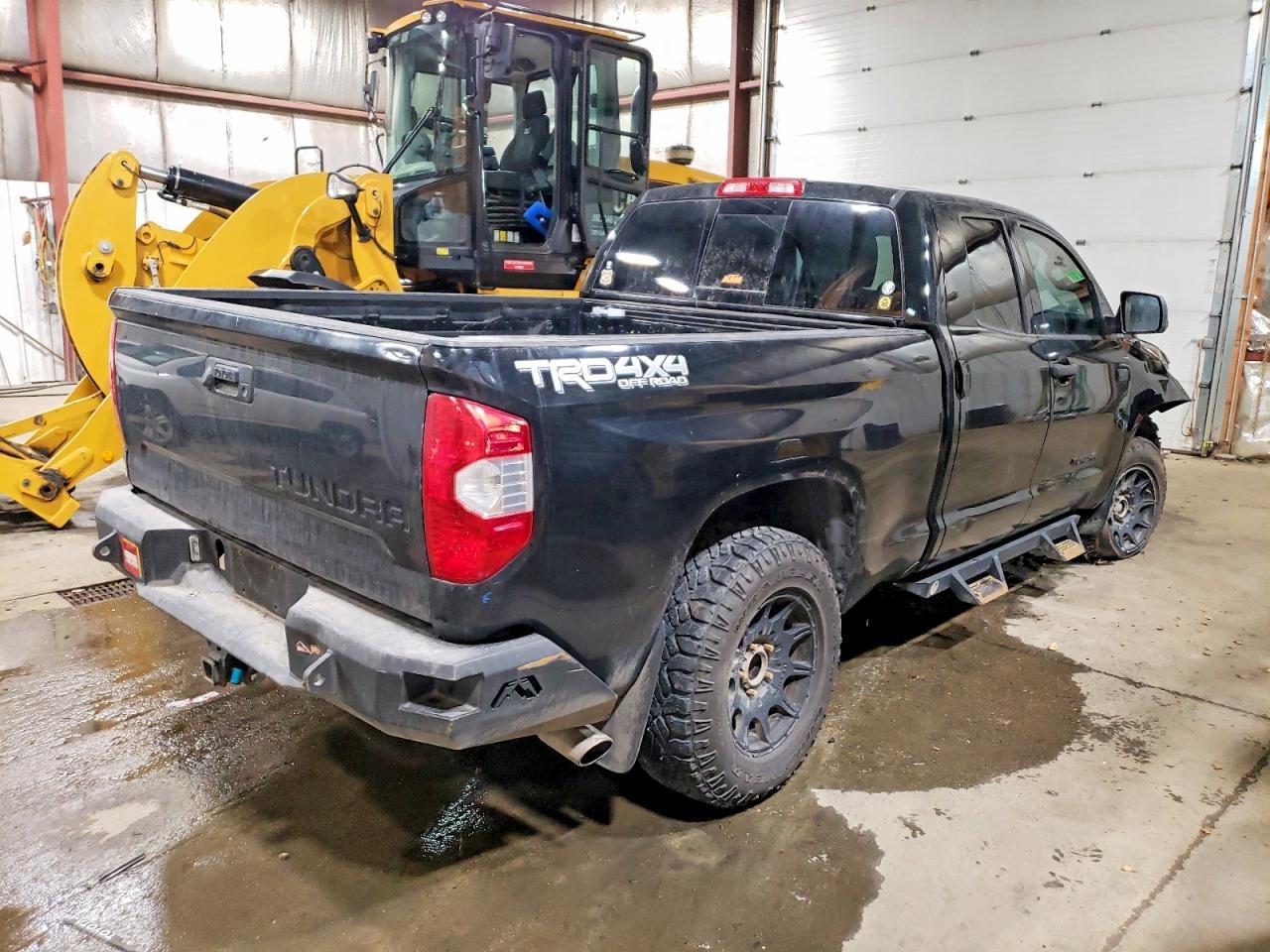 2015 Toyota Tundra Sr5 - Фото 3