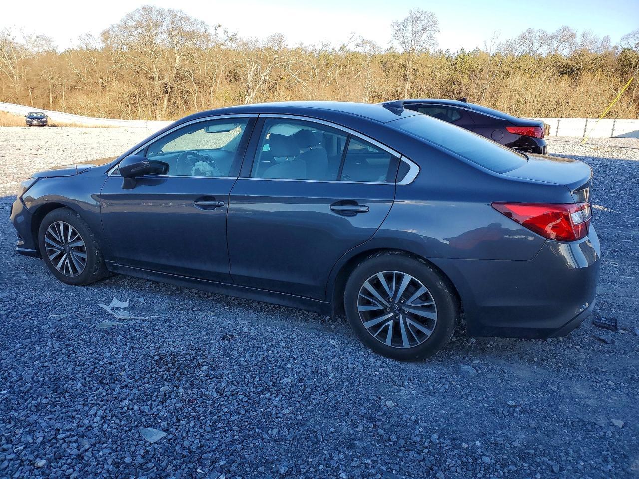 2018 Subaru Legacy 2.5I Premium - Фото 2