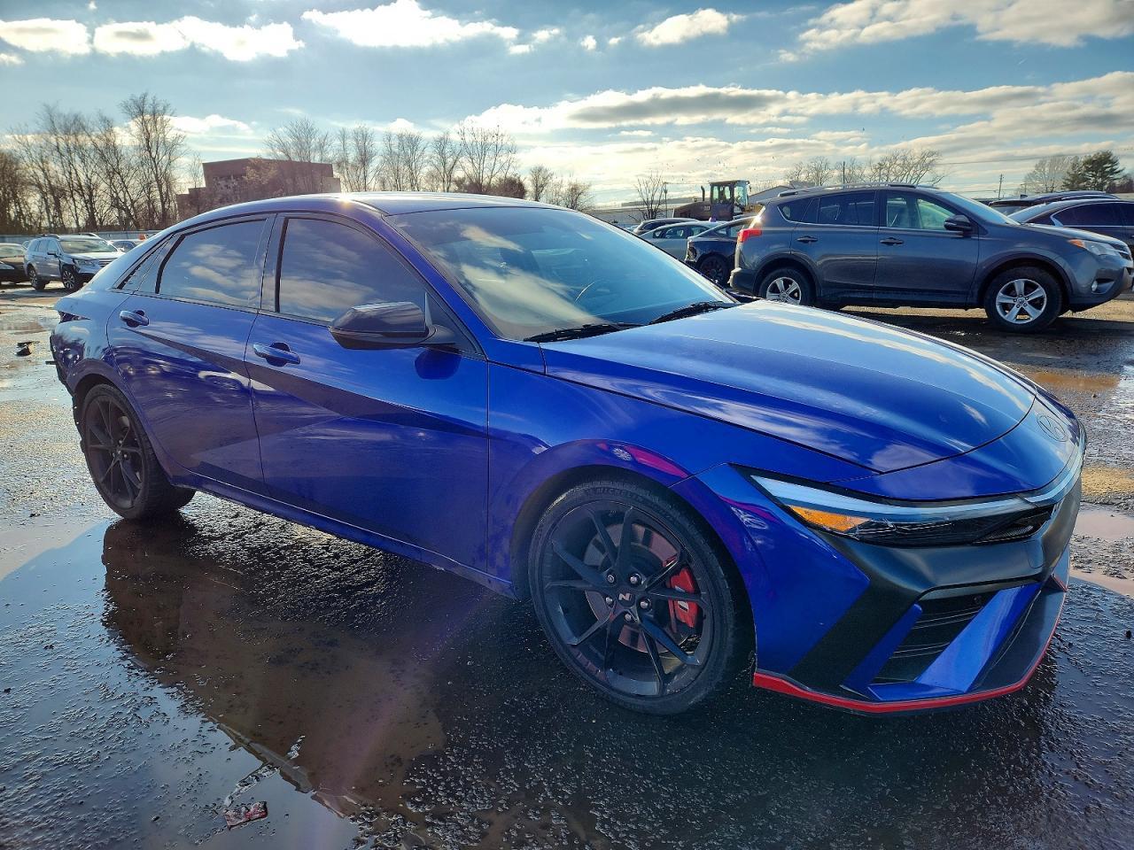 2022 Hyundai Elantra N - Image 4