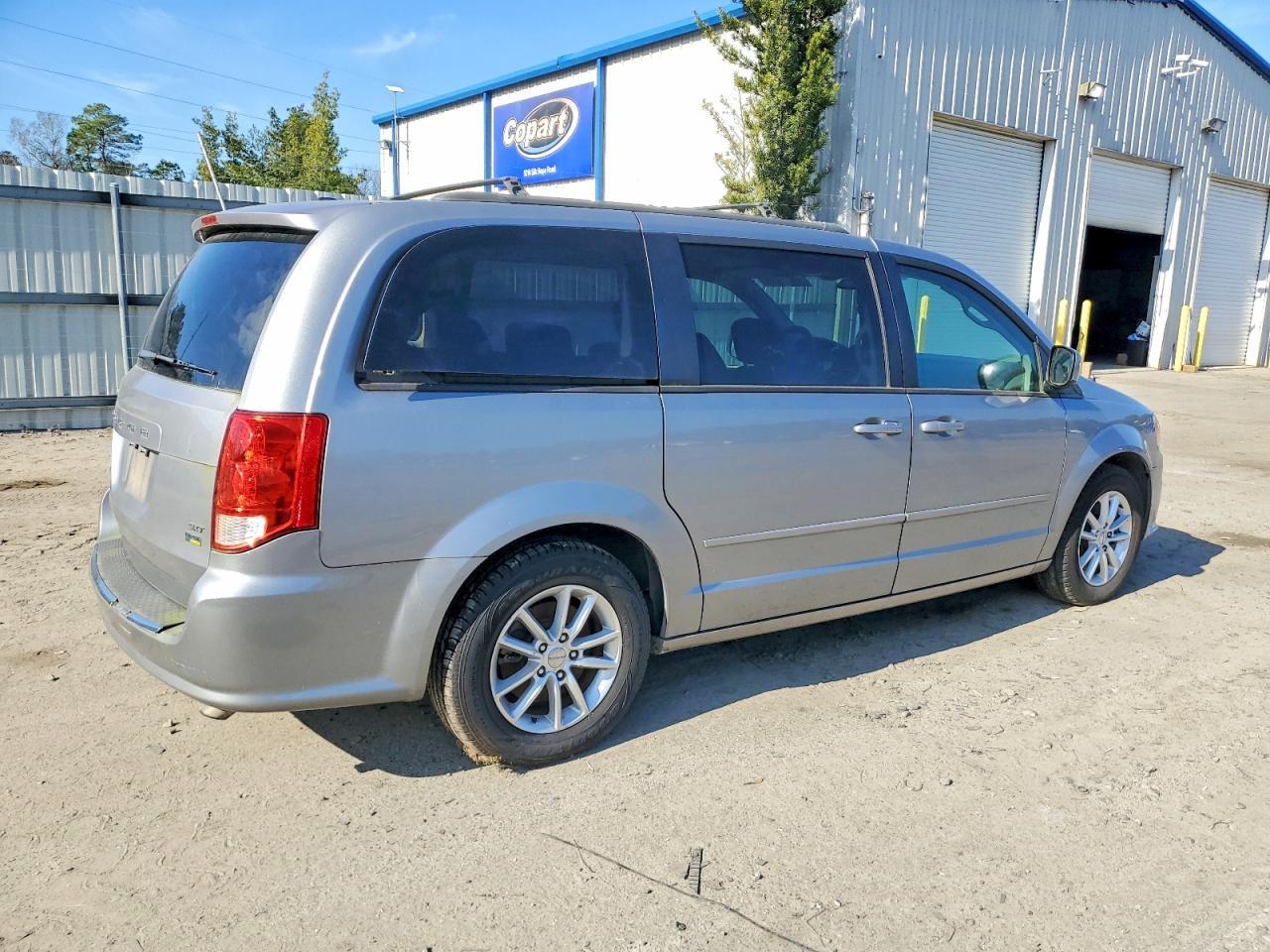 2012 Dodge Caravan - Фото 3