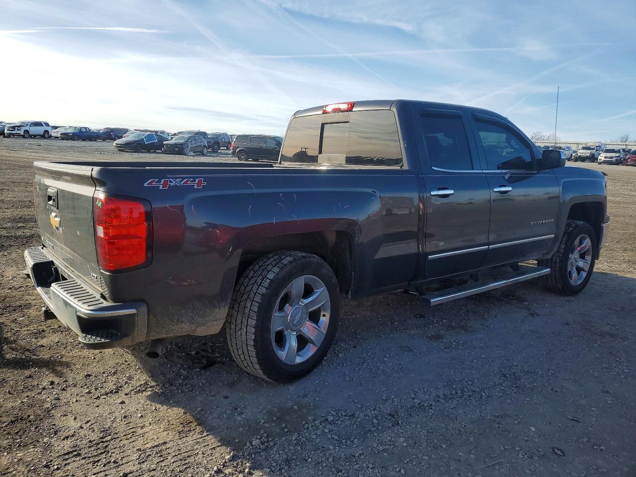 2015 Chevrolet Silverado K1500 Ltz - Image 3