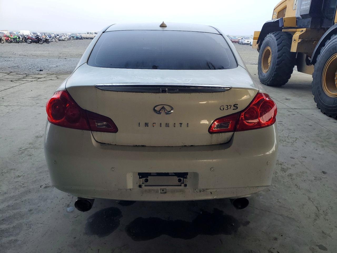 2012 Infiniti G37 Base - Фото 6
