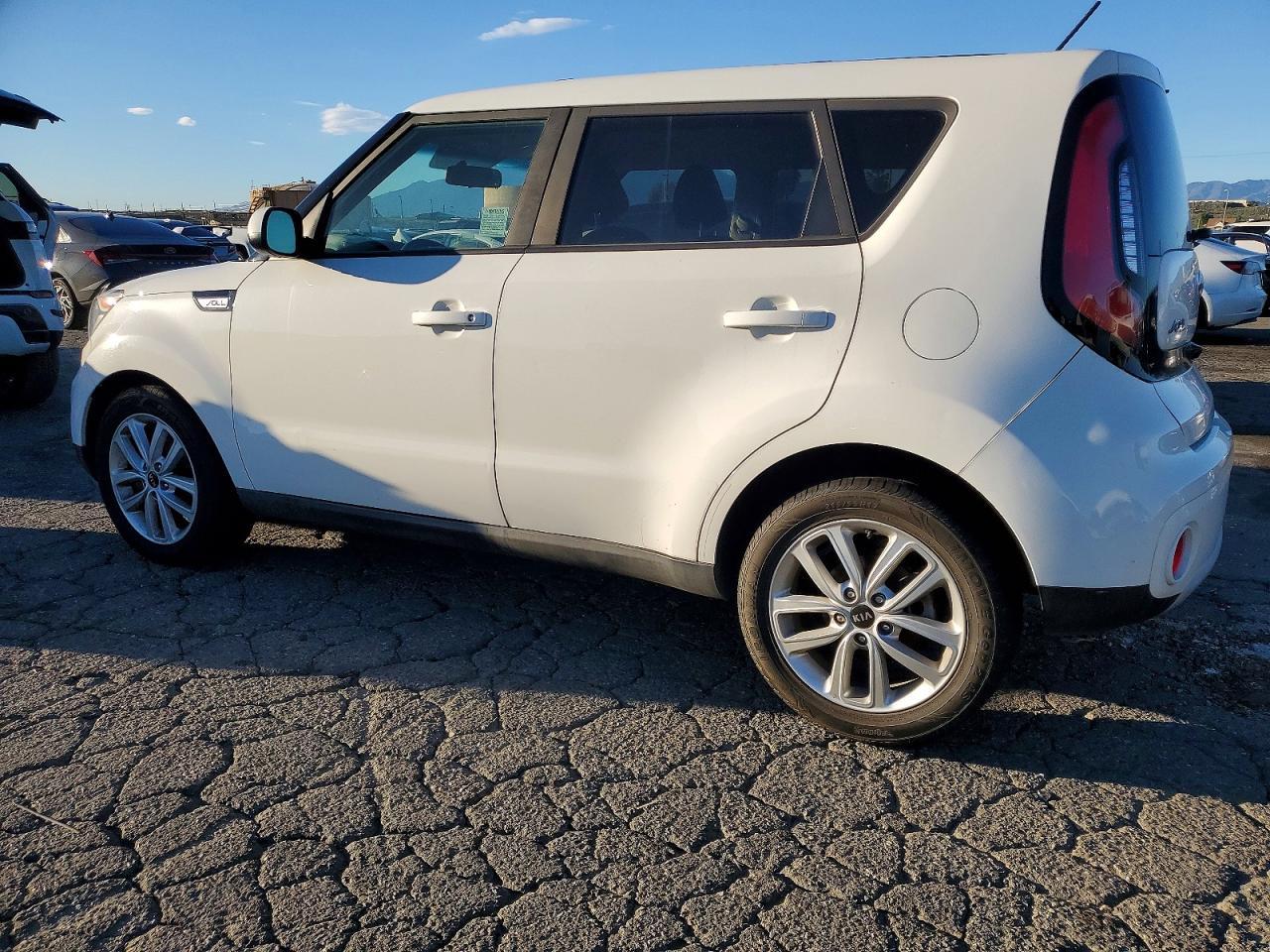 2019 Kia Soul + - Фото 2