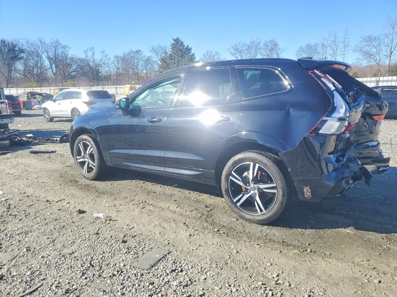 2021 Volvo Xc60 T5 R-Design - Фото 2