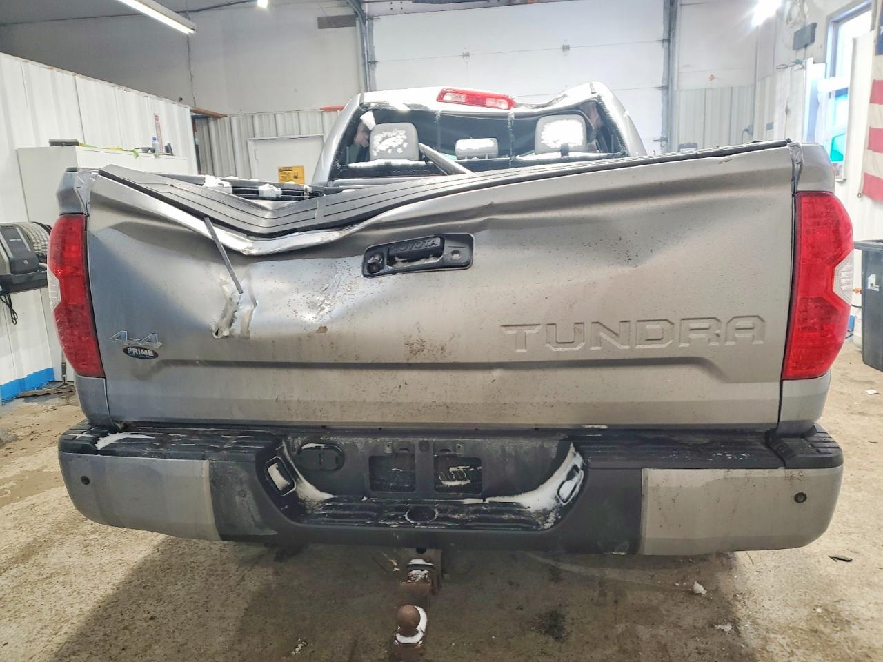 2018 Toyota Tundra Double Cab Limited - Фото 6