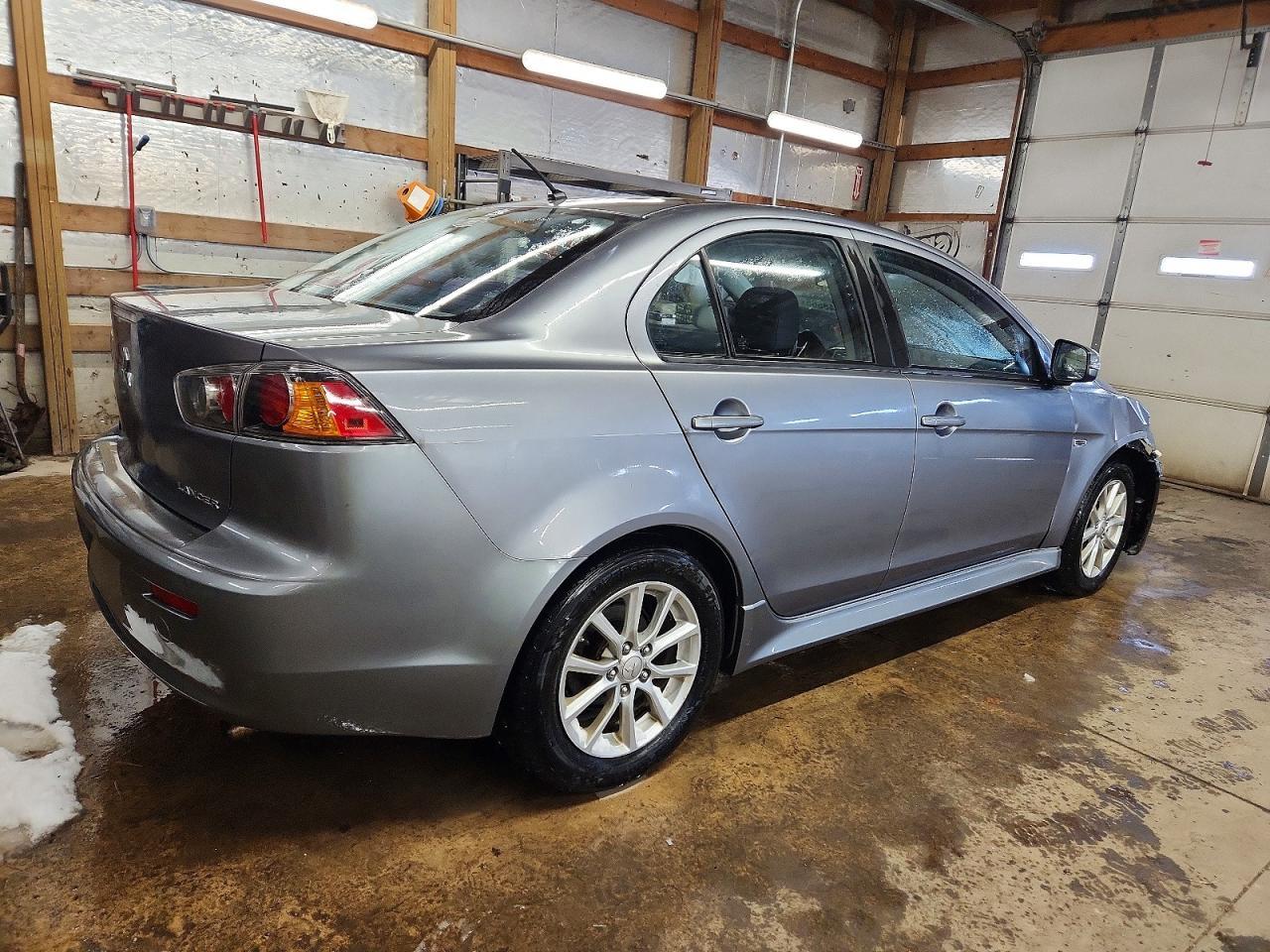2016 Mitsubishi Lancer Es - Фото 3