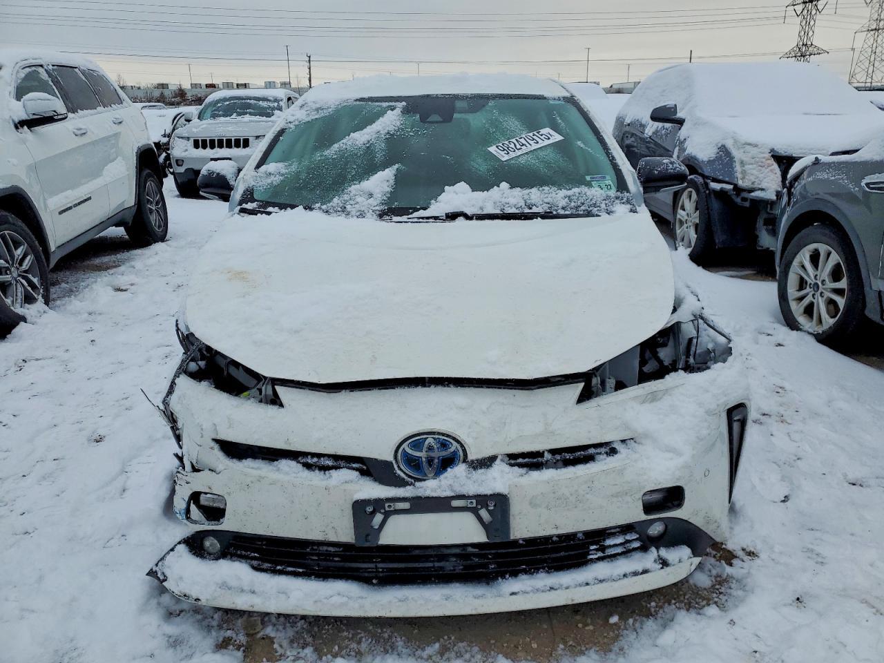 2022 Toyota Prius - Image 5