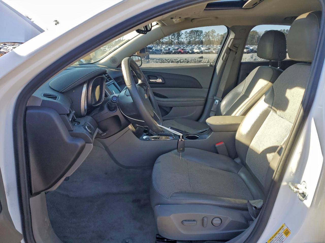 2016 Chevrolet Malibu Limited Lt - Image 7