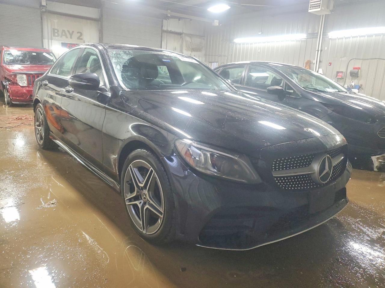 2021 Mercedes-Benz C 300 4Matic - Image 4