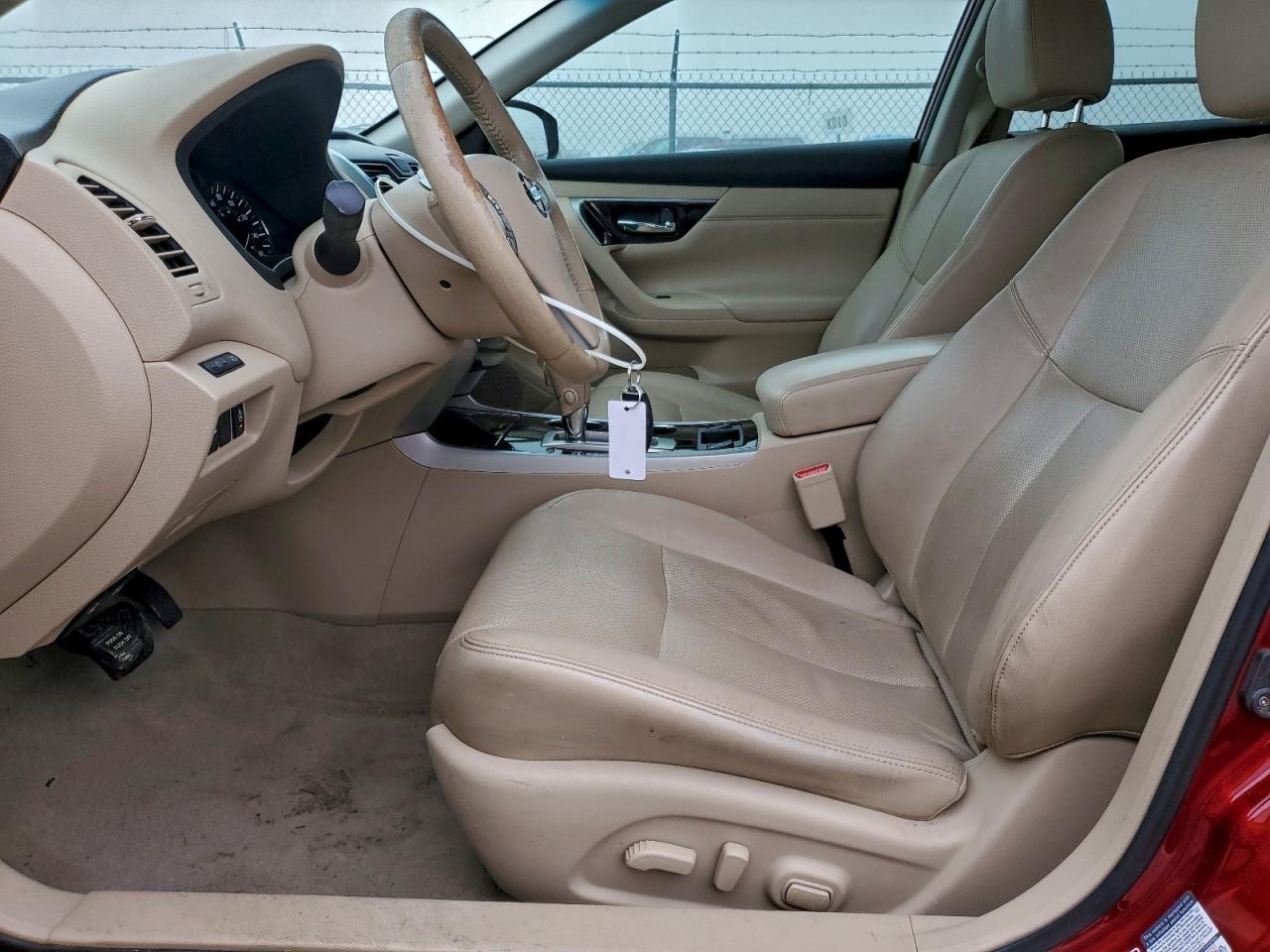 2014 Nissan Altima 2.5 - Image 7