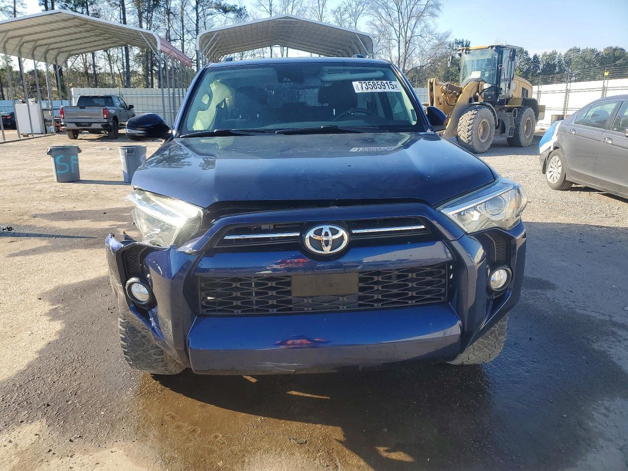 2020 Toyota 4Runner Sr5 - Image 5