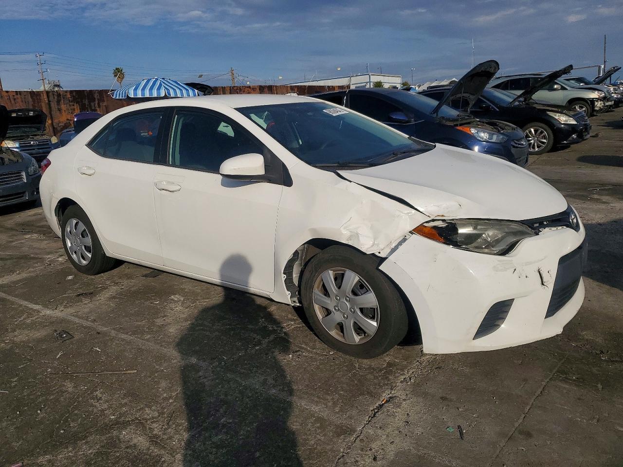 2015 Toyota Corolla L - Фото 4