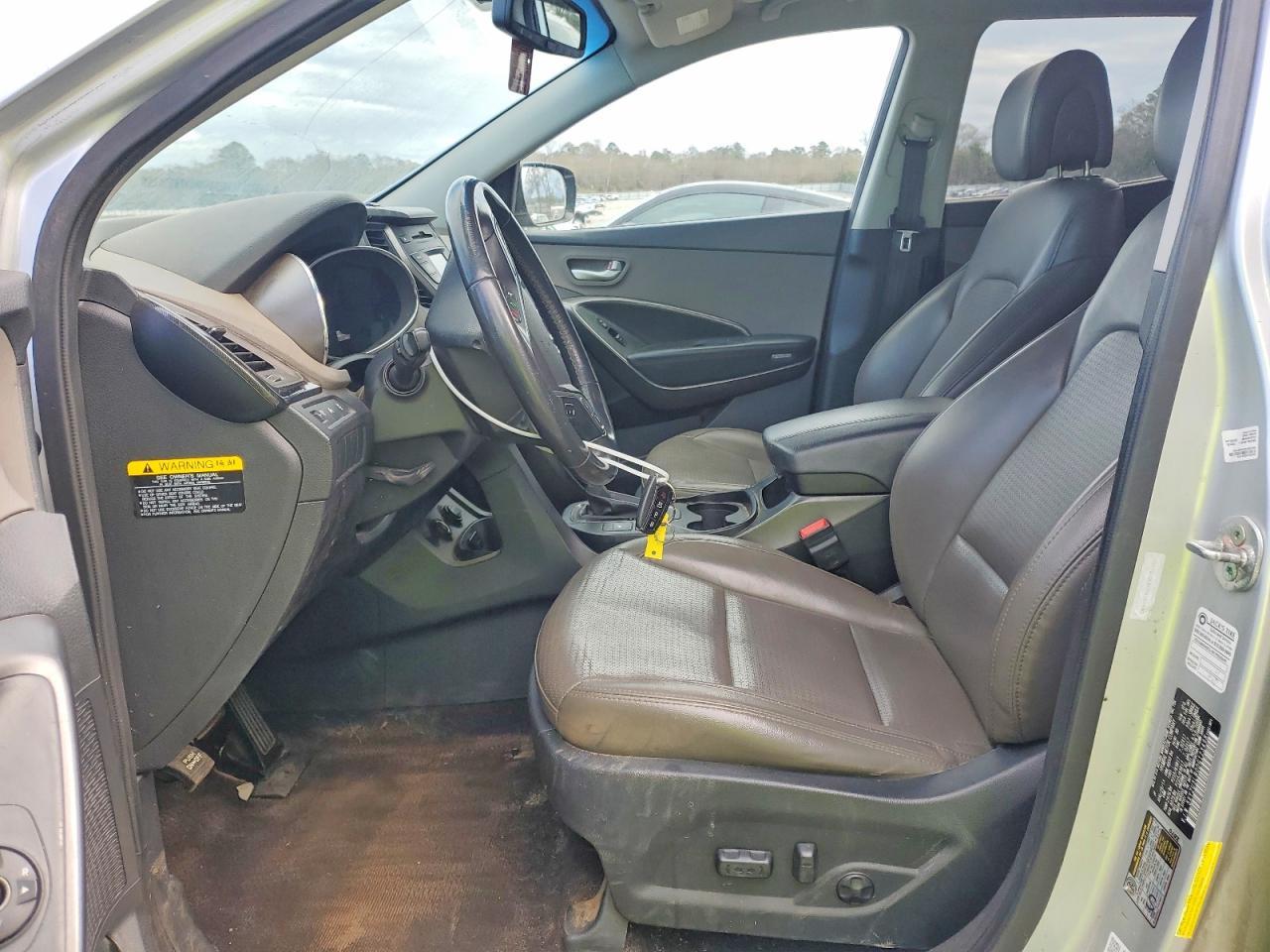 2013 Hyundai Santa Fe Sport 2.4L - Image 7