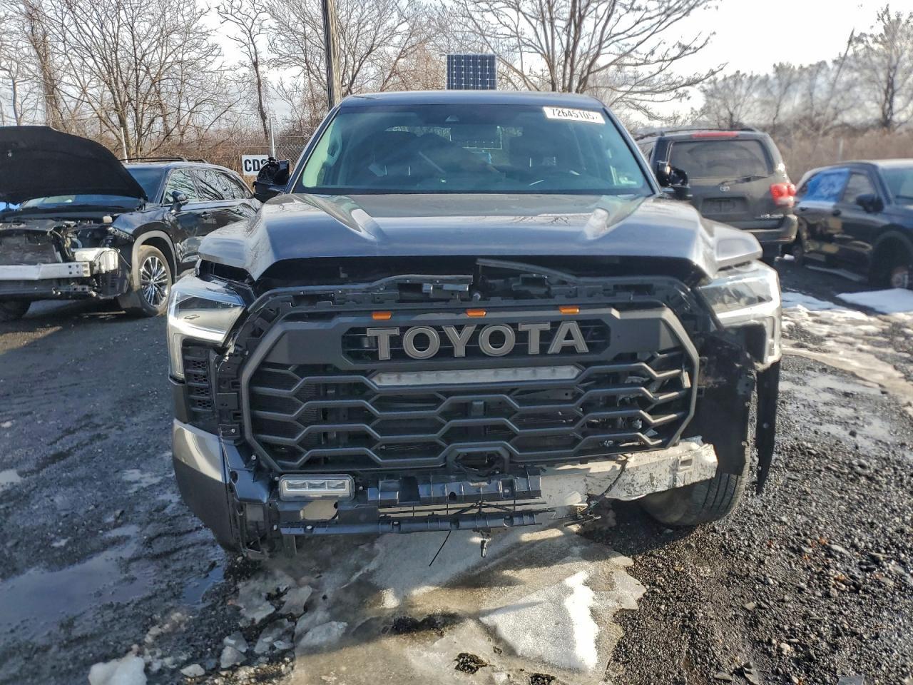 2023 Toyota Tundra Crewmax Limited - Фото 5
