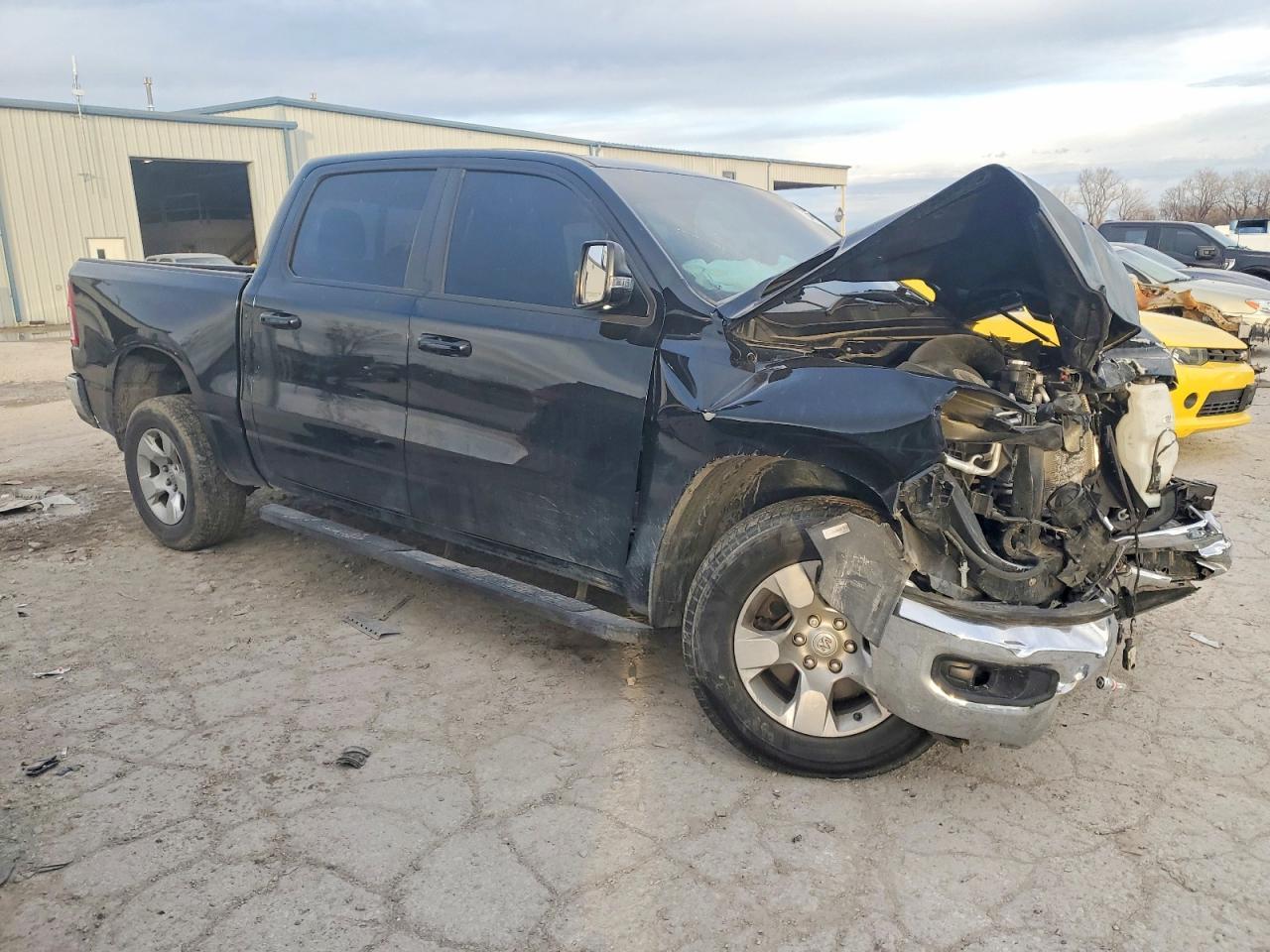 2021 Ram 1500 Big Horn - Фото 4