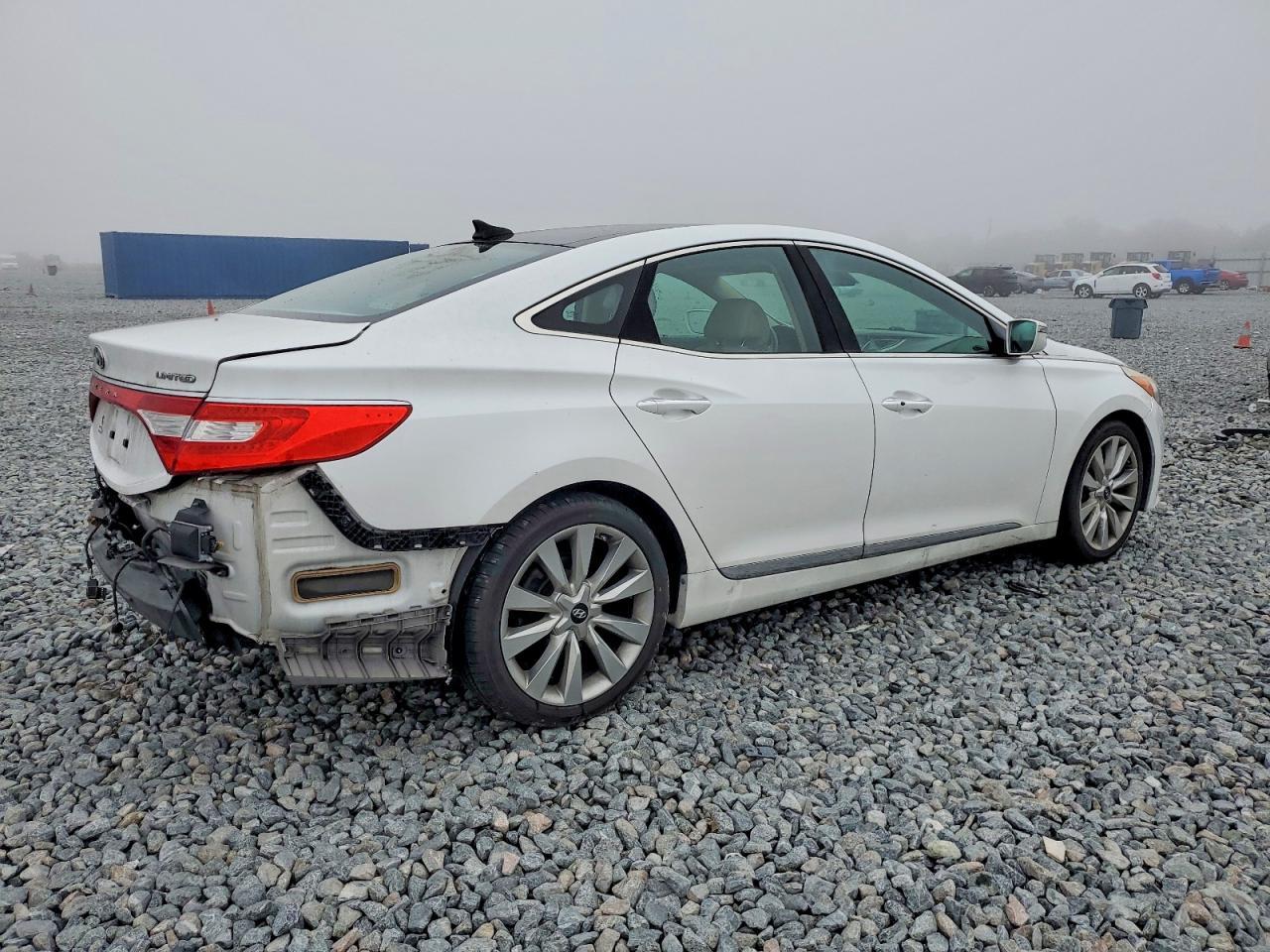 2015 Hyundai Azera Limited - Фото 3