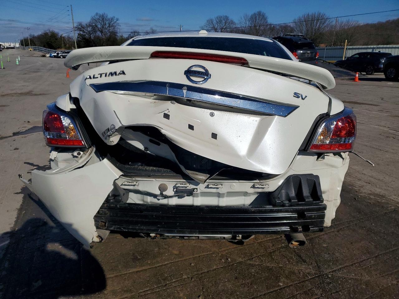 2015 Nissan Altima 2.5 - Image 6