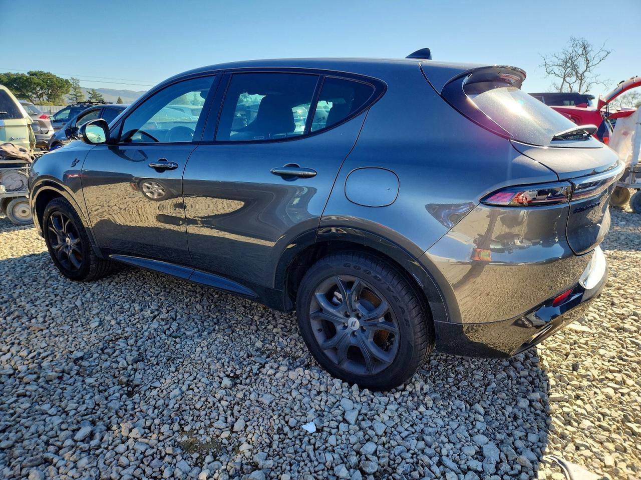 2024 Dodge Hornet - Image 2