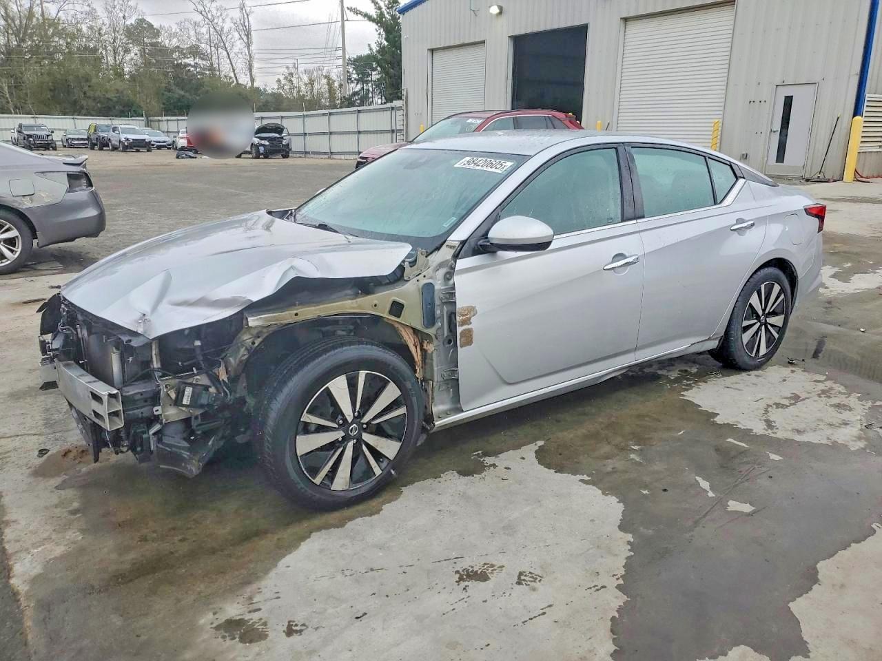 2021 Nissan Altima Sv